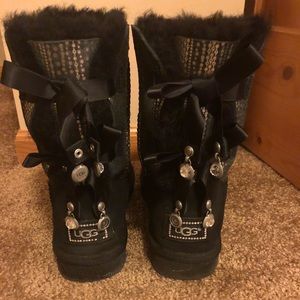 UGG Bailey Bow Bling Size: 8